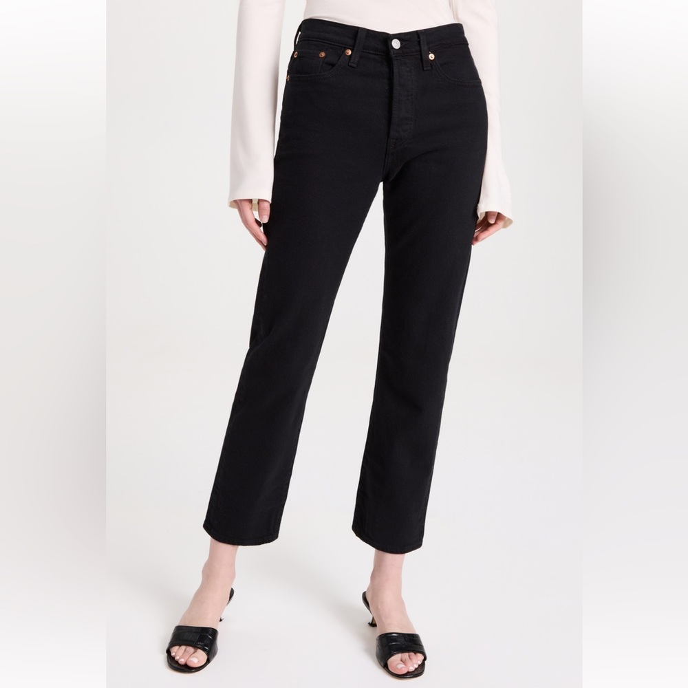 Levi’s wedgie jeans in black wash
